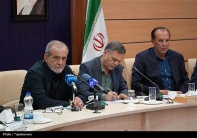 رییس جمهور: موفقیت ها نشان از اتکا به توان داخلی و مشارکت فعال مردم دارد