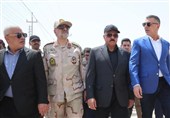 حضور وزیر کشور عراق در مناطق مرزی با ایران