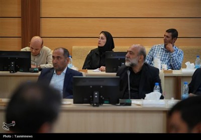 دیدار رئیس جمهور با فعالان اقتصادی استان زنجان