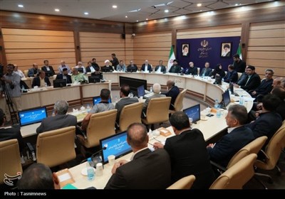 دیدار رئیس جمهور با فعالان اقتصادی استان زنجان