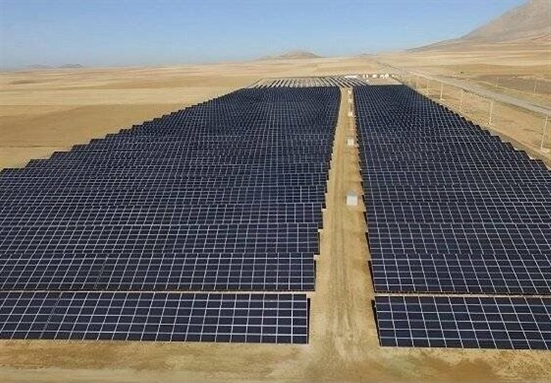 آغاز عملیات اجرایی و افتتاح 97 مگاوات نیروگاه‌های خورشیدی در خراسان جنوبی