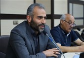 عملیات ساخت زمین چمن استاندارد فوتبال در محله گلشهر مشهد