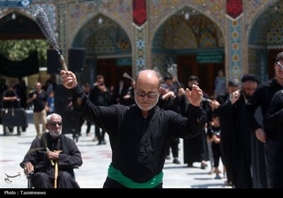 دستجات عزاداری سالروز شهادت امام حسن (ع) در حرم حضرت معصومه(س)
