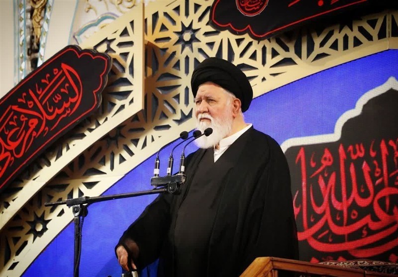 تسامح در دین خواست دشمن است