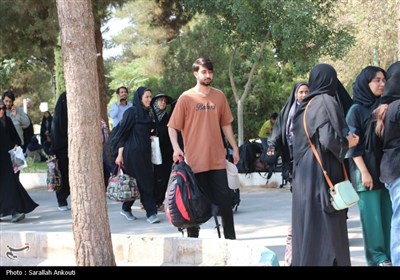 بدرقه ۲۷۰ زائر اربعین از مصلی کرمان