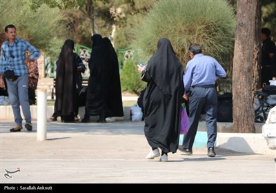 بدرقه ۲۷۰ زائر اربعین از مصلی کرمان