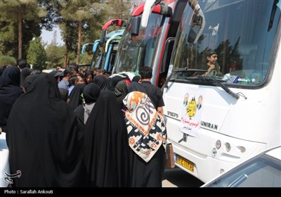 بدرقه ۲۷۰ زائر اربعین از مصلی کرمان