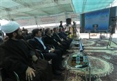 وزیر نیرو: توسعه نیروگاه‌های خورشیدی راهکار مقابله با تأمین برق پایدار است