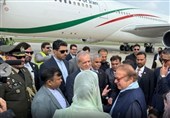پزشکیان وارد لاهور شد