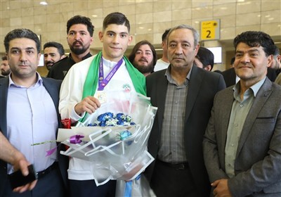 استقبال از امیر مهدی شیردل ووشوکار اردبیلی