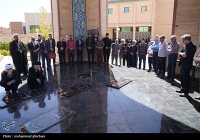 اعزام 180 دانشجو علوم پزشکی بیرجندبه پیاده روی اربعین