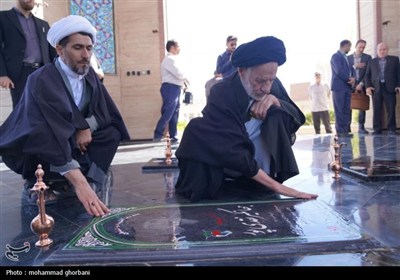 اعزام 180 دانشجو علوم پزشکی بیرجندبه پیاده روی اربعین