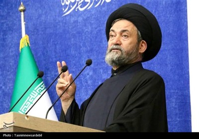 حضور گسترده مردم انقلابی در نماز سیاسی‌ عبادی جمعه اردبیل