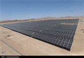 بهرهبرداری و آغاز عملیات اجرایی 425 مگاوات نیروگاه خورشیدی در 4 استان