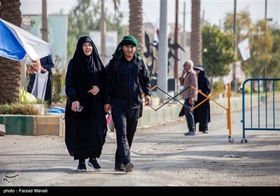 زائران اربعین حسینی در مرز خسروی