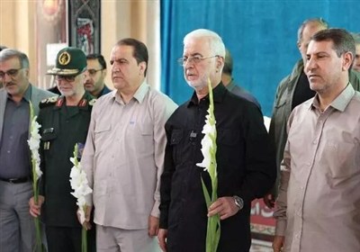وزیر کشور: توقف زائران اربعین در مرزها کاهش یافت/ مردم زمان سفر را مدیریت کنند