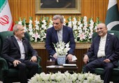 President Hails Iran-Pakistan Mutual Support in Tough Times