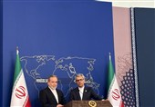 عراقچی: خبرنگاران در طول جنگ 12 روزه ایستادند و بخشی از ماندگاری آن شدند