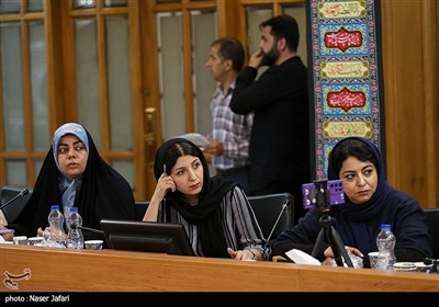 نشست خبری رئیس شورای شهر تهران