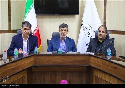 سفر استاندار یزد به بافق و کلنگ زنی 7 مدرسه