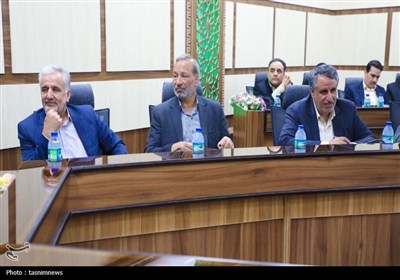 سفر استاندار یزد به بافق و کلنگ زنی 7 مدرسه