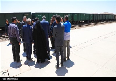 سفر استاندار یزد به بافق و کلنگ زنی 7 مدرسه