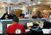 استقرار مرکز هماهنگی عملیات هلال احمر در مرز مهران/ورود اولین اتوبوس آمبولانس حامل مصدومین به کشور