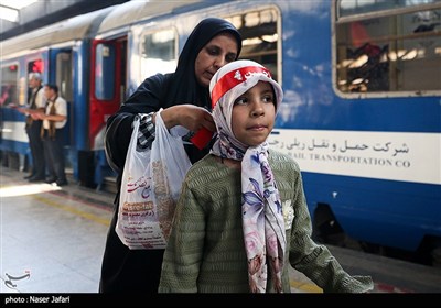 آیین بدرقه زائران اربعین حسینی (ع)