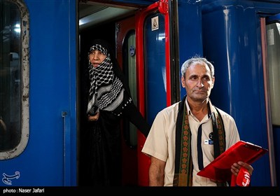 آیین بدرقه زائران اربعین حسینی (ع)