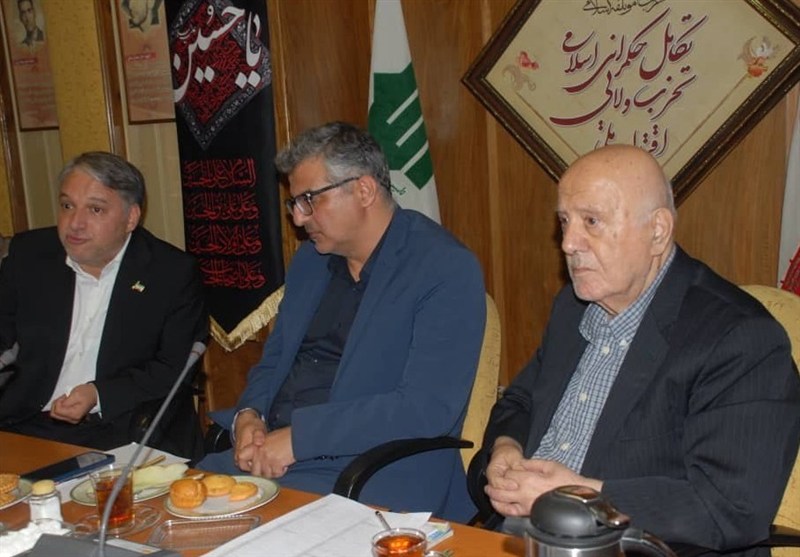 ساوه شمشکی: اسکی مشکلات زیرساختی دارد / عزیزی: زمینهای تنیس باید بازگردانده شود