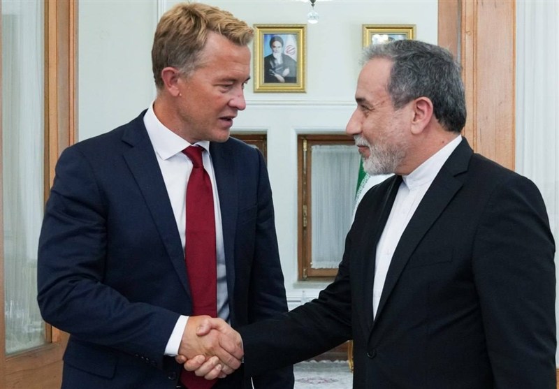 نائب وزیر الخارجیة النرویجی یلتقی عراقجی