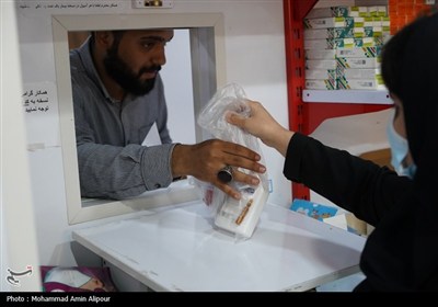 ارائه خدمات رایگان پزشکی مرکز درمانی در نقطه صفر مرزی شلمچه