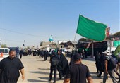 اهتزاز پرچم یا حسین(ع) در حیدریه؛ روایت مقاومت، عهد و انتظار در مسیر کربلا+فیلم