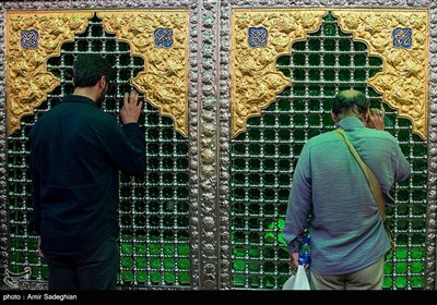 آیین غبارروبی و زیارت مضجع شریف حضرت شاهچراغ (ع) توسط اصحاب رسانه فارس