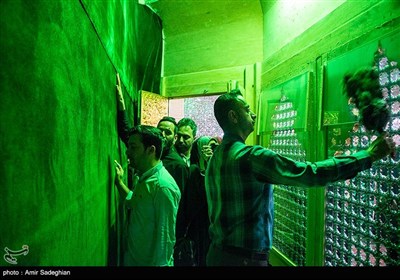 آیین غبارروبی و زیارت مضجع شریف حضرت شاهچراغ (ع) توسط اصحاب رسانه فارس