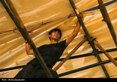 خدمت‌رسانی موکب علی بن باقر کاشان به زائران اربعین در کربلا