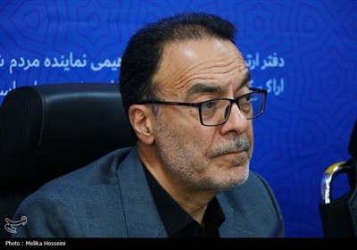 نشست خبری نماینده اراک در مجلس شورای اسلامی در آستانه روز خبرنگار