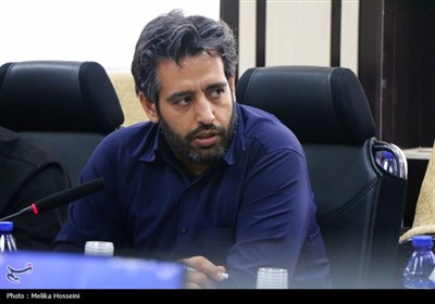 نشست خبری نماینده اراک در مجلس شورای اسلامی در آستانه روز خبرنگار
