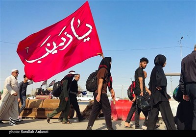 حال و هوای زائران و موکب داران اربعین حسینی در مسیر کربلا