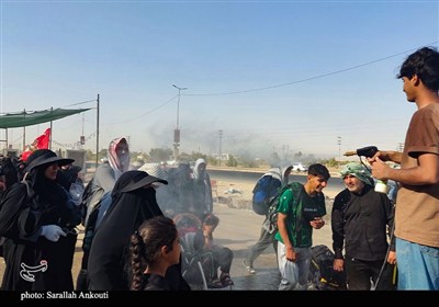حال و هوای زائران و موکب داران اربعین حسینی در مسیر کربلا