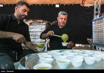 عبور زائران اربعین حسینی از مرز شلمچه