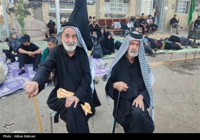 زائران بوشهری در کربلا؛ از اشک‌های عاشقانه تا خدمت‌رسانی بی‌منت