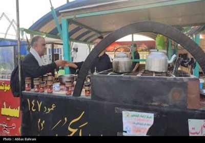 زائران بوشهری در کربلا؛ از اشک‌های عاشقانه تا خدمت‌رسانی بی‌منت