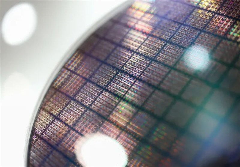 Trump Escalates Trade War with 100% Tariff on Foreign Semiconductors