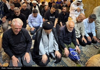 بازدید میدانی مسئولان حج و زیارت از خدمات به زائران در شهر مقدس کاظمین