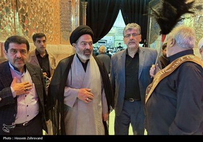 بازدید میدانی مسئولان حج و زیارت از خدمات به زائران در شهر مقدس کاظمین