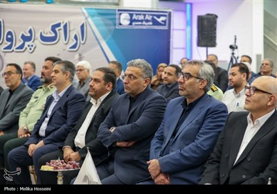 آیین رونمایی و بهره‌برداری از هواپیمایی اراک ایر