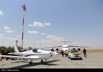 آیین رونمایی و بهره‌برداری از هواپیمایی اراک ایر