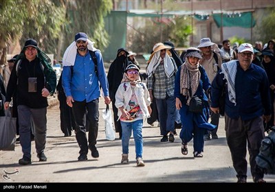 عبور زائران اربعین حسینی از مرز خسروی
