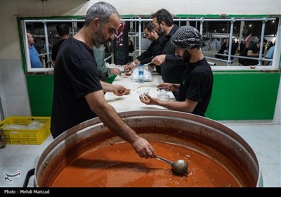 بازدید فتاح از روند خدمت‌رسانی ستاد اجرایی فرمان امام در مرز مهران